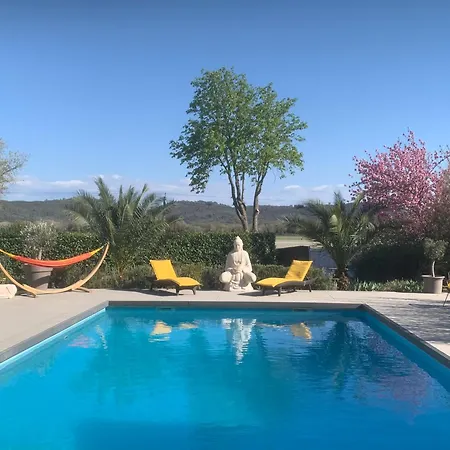 T2 Cheminee Jardin Piscine * Gréoux-les-Bains